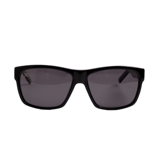 https://www.onnaturalsunglasses.com/cdn/shop/files/OMARNEGRO_Mesadetrabajo1.png?v=1688669318&width=533